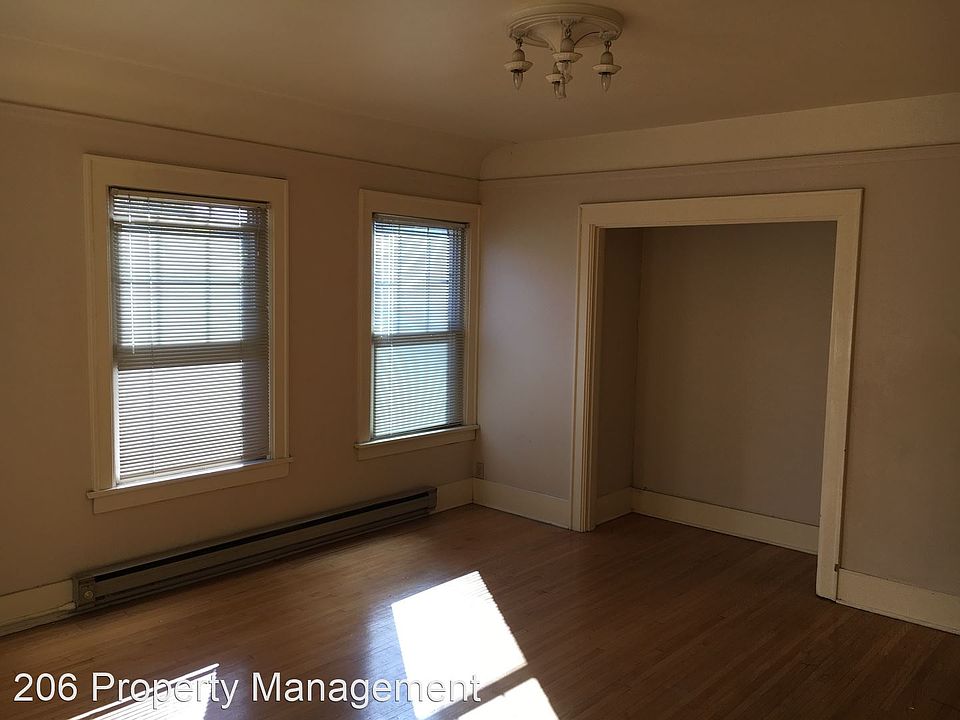 1st image of 4203 Brooklyn Ave NE #3978592