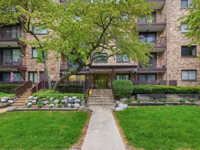 100 S Vail Ave APT 203, Arlington Heights, IL, 60005