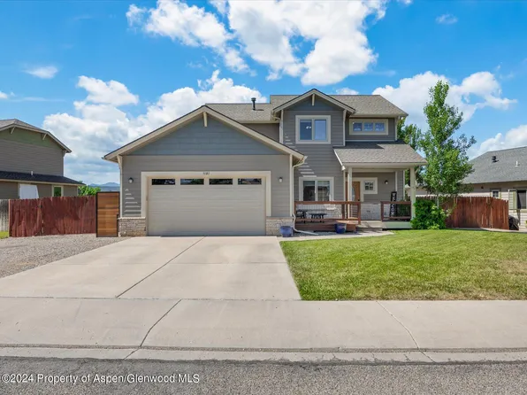 1181 E 19th St, Rifle, CO 81650