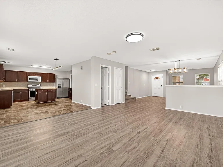 15007 Sugar Sands Dr — Photo 11
