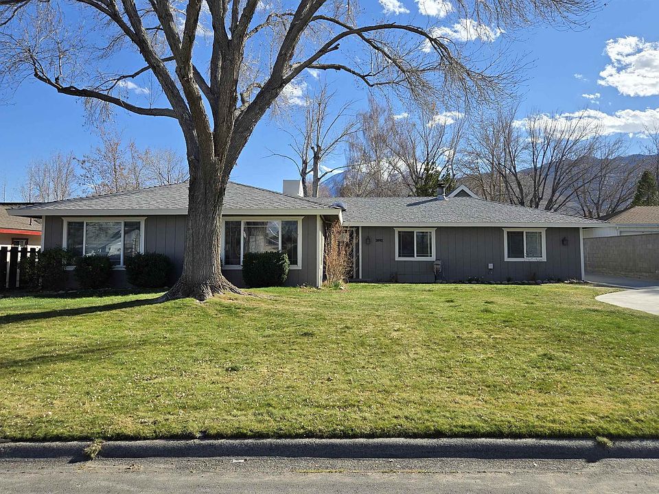 1st image of 2692 Sierra Vista Way