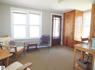 213 Birchwood Ave, Traverse City, MI