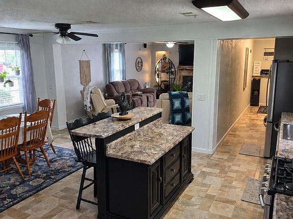 4th image of 8 Harris St