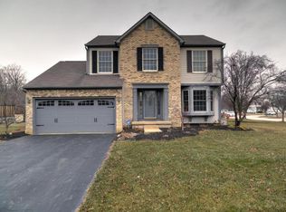 630 Hennigans Grove Rd, Grove City, OH 43123