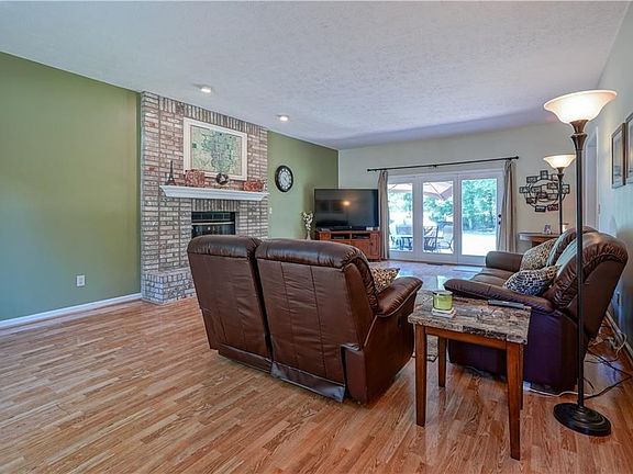 5th image of 7481 Oakland Hills Dr