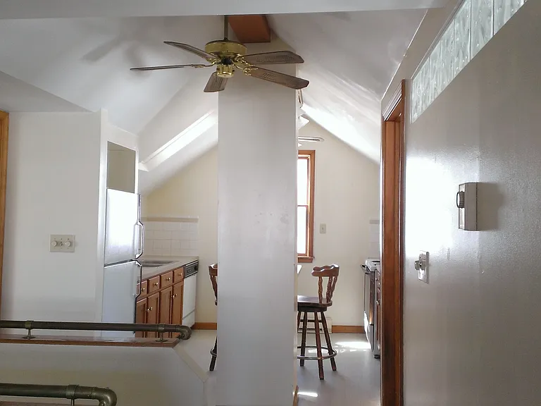 36 S Walnut St #3 — Photo 18