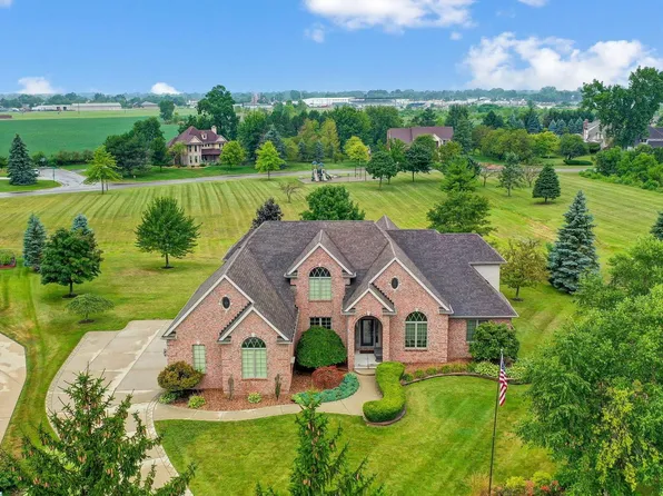 981 Tottenham Pl, Monroe, MI 48161