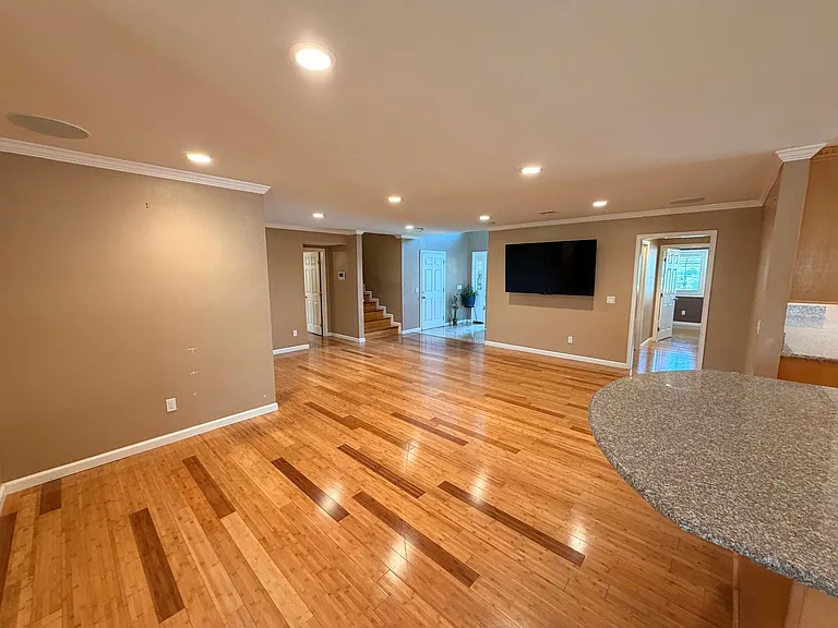 6662 San Francisco Dr — Photo 6