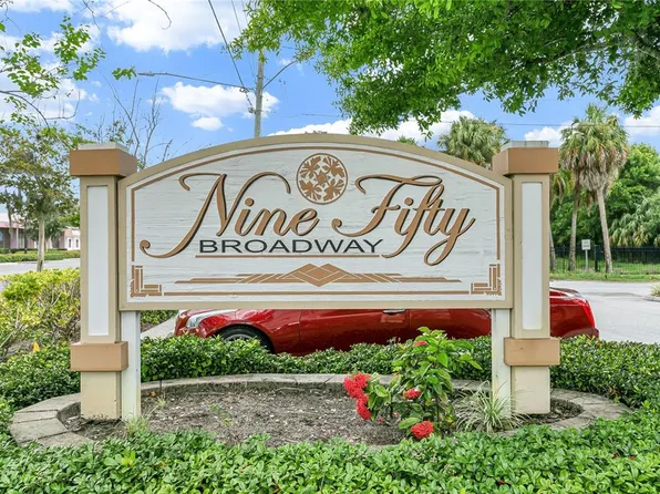 950 Broadway APT 307, Dunedin, FL 34698