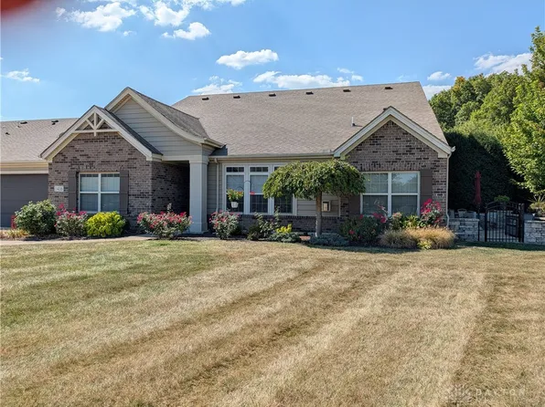 1416 Bourdeaux Way, Centerville, OH 45458