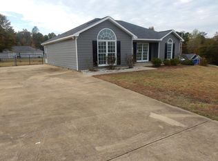 91 Lee Road 2096, Phenix City, AL 36870
