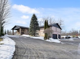 709 Roland Rd, Pelham, ON L0S 1C0