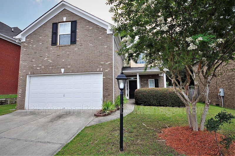 1st image of 2923 Newtons Crest Cir