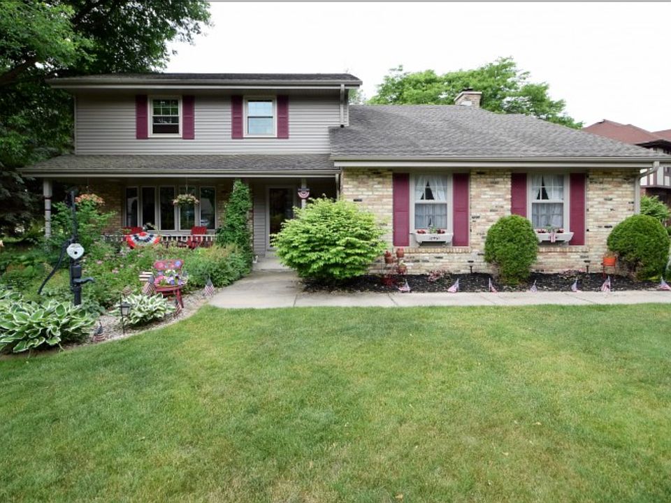1st image of 3265 Elmwood Dr N