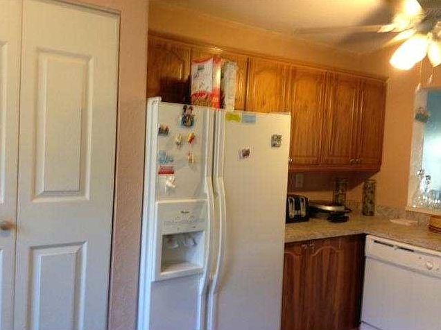 2nd image of 9481 Palm Cir N