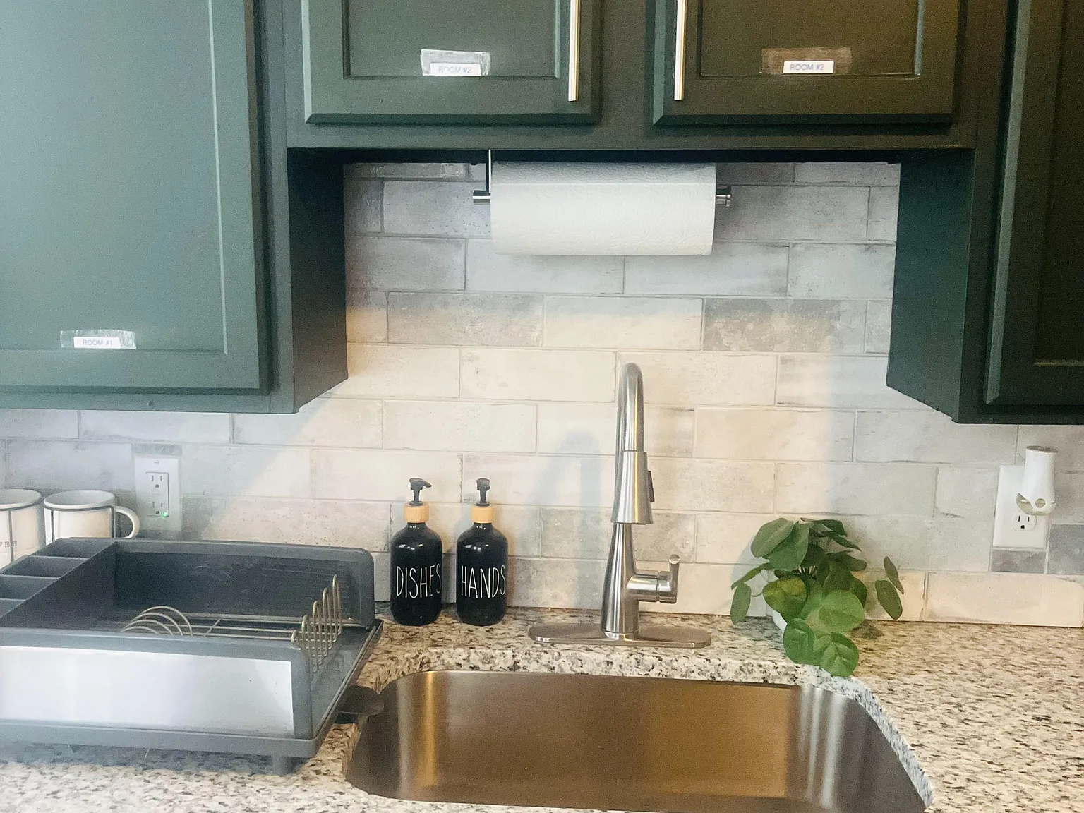 2 bed, 1.0 bath, 1950 sqft, $910 — Photo 3