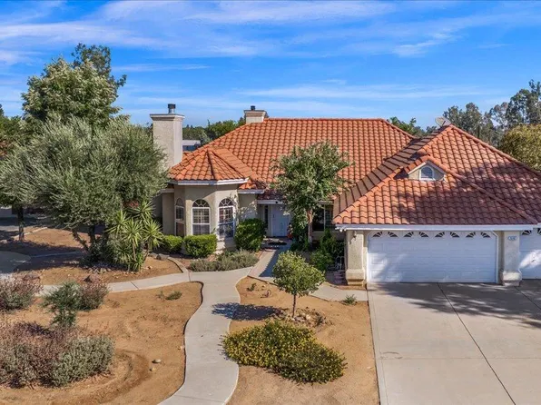25161 Burton Way, Madera, CA 93638