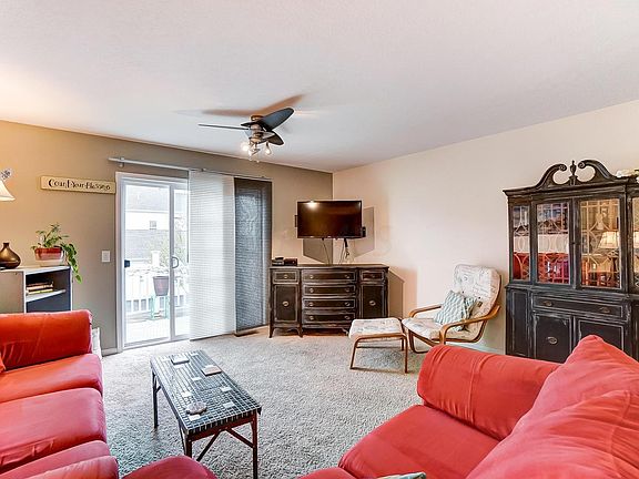 5th image of 5554 Crystal Falls St #67-555