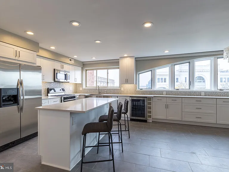 1 Christian St #31 — Photo 3