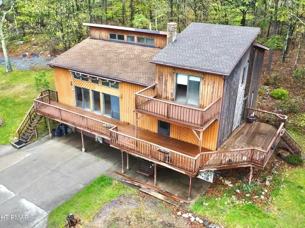 740 Raspberry Dr, Jim Thorpe, PA 18229