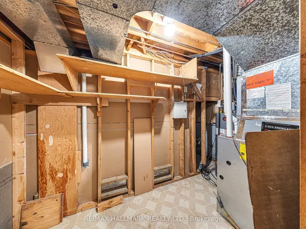 54 Redhead Cres, Toronto, ON M1V 3B4