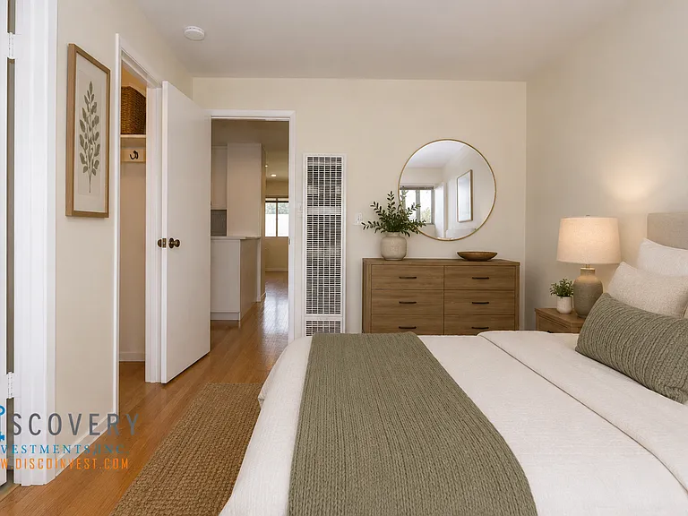 Brandon St. 1730 — Photo 14