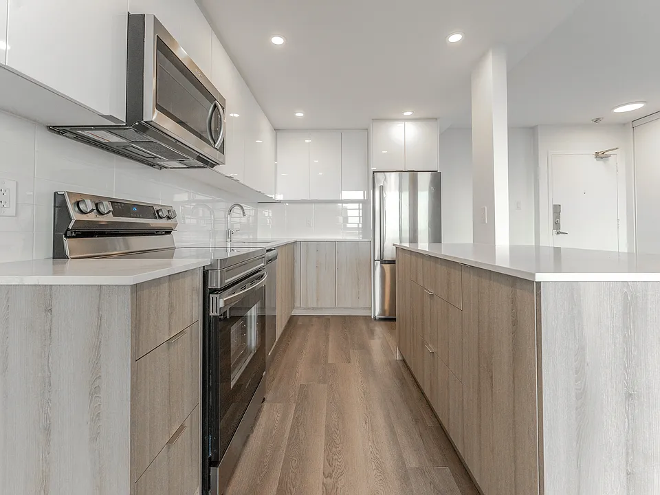 2 Secord Ave