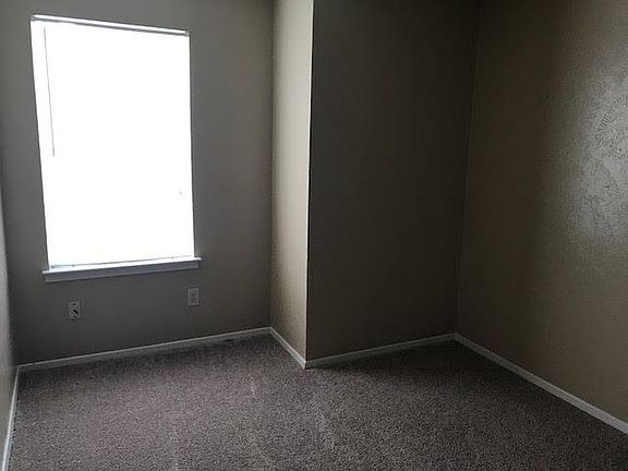 4th image of 3505 Denson Dr APT A