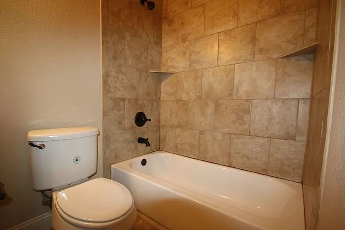 3219 Karen St — Photo 22