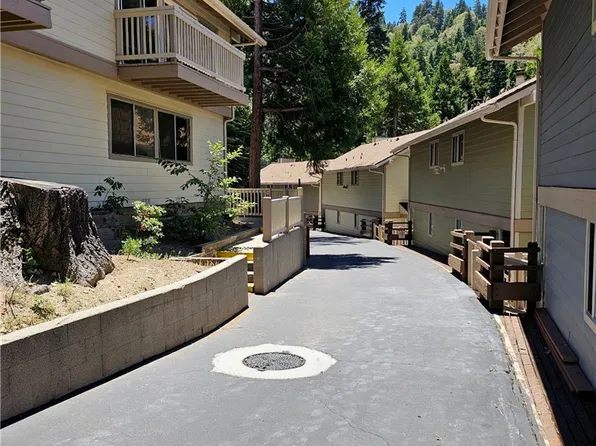 308 Canyon Crest Ln, Lake Arrowhead, CA 92352
