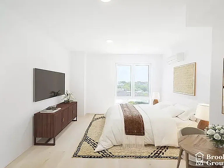 1889 Atlantic Ave #8G — Photo 4
