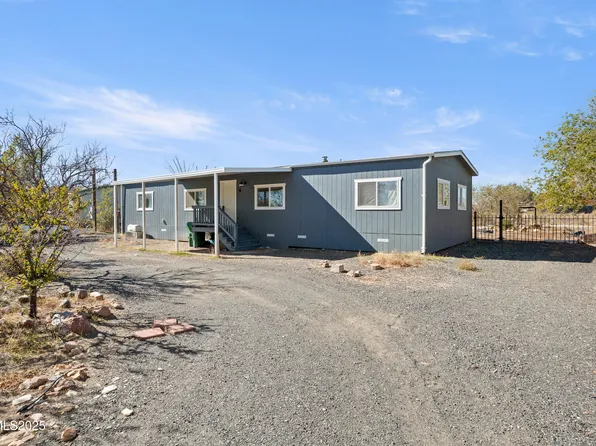 3715 Deodar St, Silver Springs, NV 89429