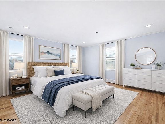 3rd image of 600 Jefferson St #11-C
