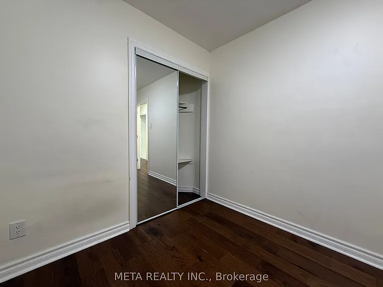 556 McCowan Rd — Photo 26