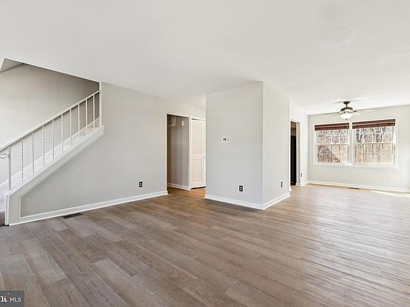 4th image of 6136 Gothwaite Dr