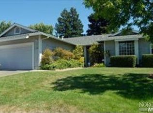 2030 Caulfield Ln, Petaluma, CA 94954