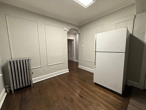 2nd image of 2759-65 N Kilbourn Ave #2761-3