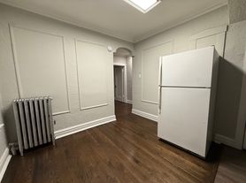2759-65 N Kilbourn Ave, Chicago, IL