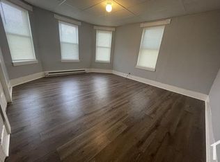 24 Lyon St #2, Worcester, MA 01604