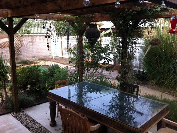 3rd image of 4158 Perlita Ave