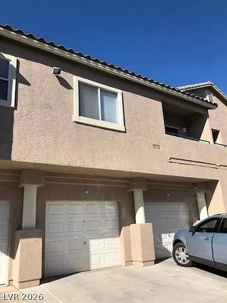 2 bed, 2.0 bath, 1000 sqft, $1,575 — Photo 4
