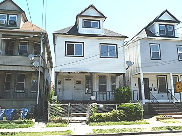 557 Magnolia Ave, Elizabeth City, NJ 07206