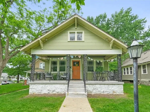 5938 Charlotte St, Kansas City, MO 64110