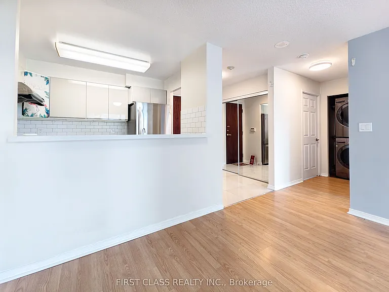 8 Pemberton Ave #606 — Photo 8