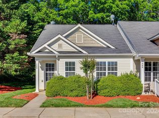 1446 Harpers Inlet Dr, Clover, SC 29710