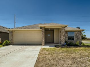 600 Marimoor Dr, Hutto, TX 78634