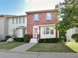 5268 Meredith Dr, Des Moines, IA 50310