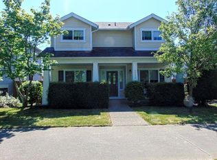 35203 SE Ridge St, Snoqualmie, WA 98065