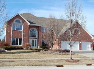 11724 Azure Dr, Frankfort, IL 60423