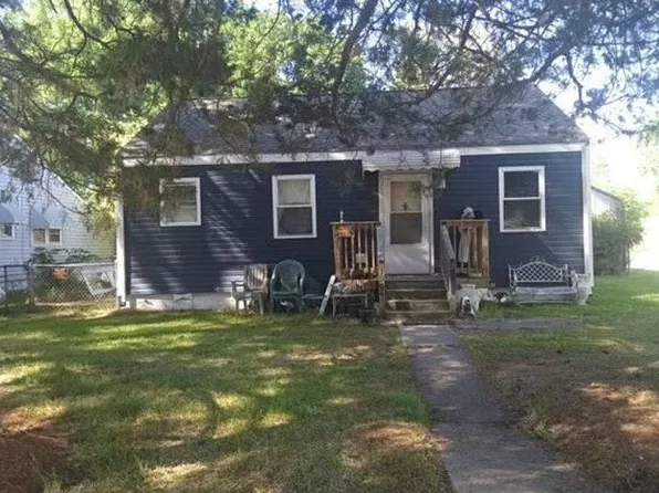 1904 Redgate Dr, Portsmouth, VA 23702